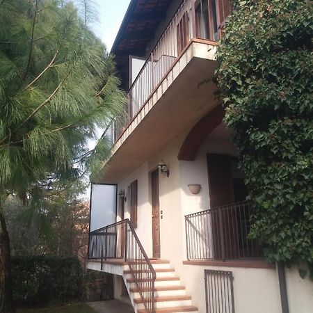 I Pini B&B Castagnito Exterior photo