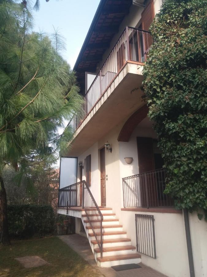 I Pini B&B Castagnito Exterior photo